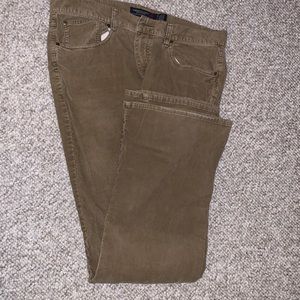 American Eagle mens corduroy pants
